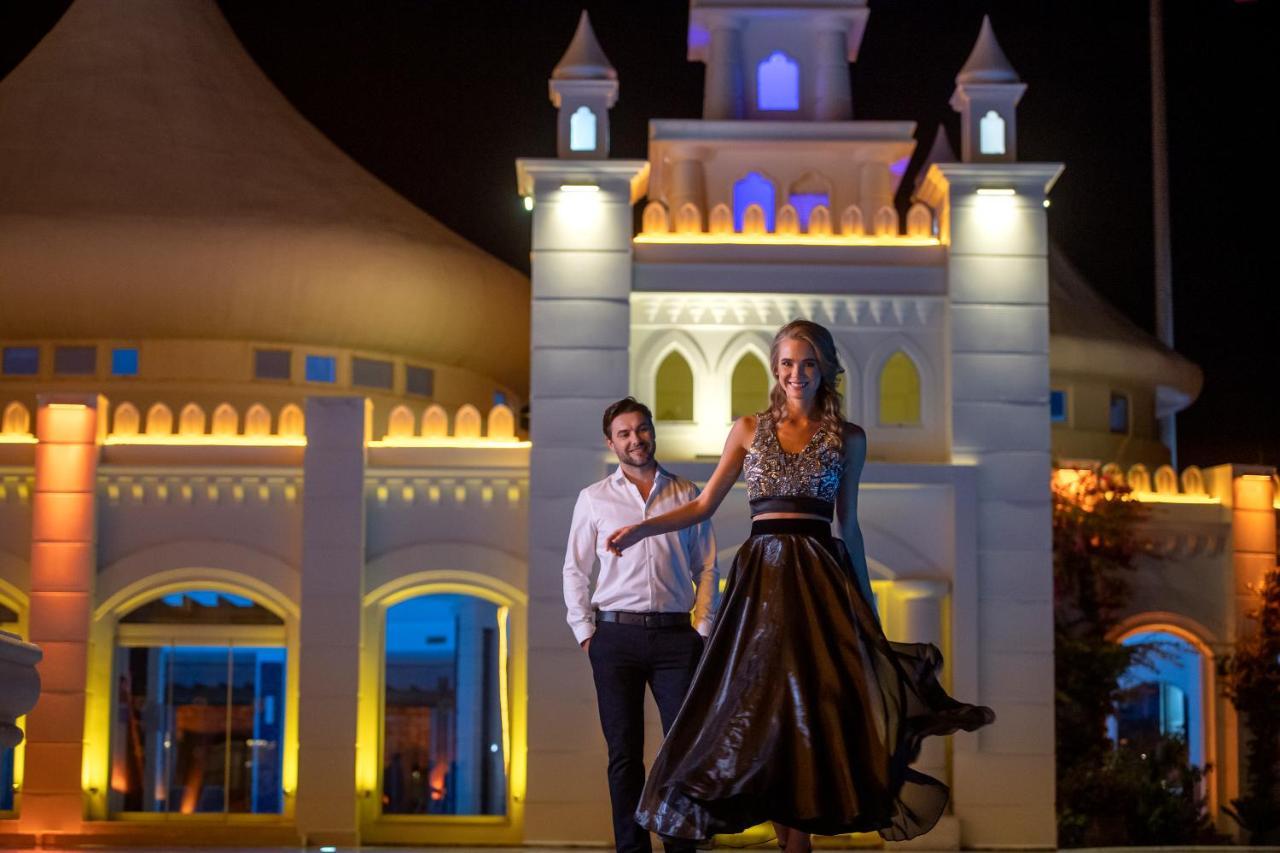 Kamelya Aishen Club & Aqua Ultra All Inclusive Kids Concept Side Exteriér fotografie The Royal Palace